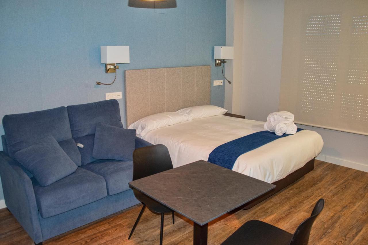 Aparthotel Essenzia De Castilla Aranda de Duero Eksteriør billede