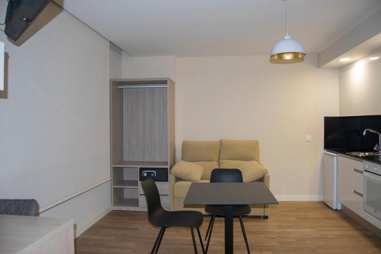 Aparthotel Essenzia De Castilla Aranda de Duero Eksteriør billede