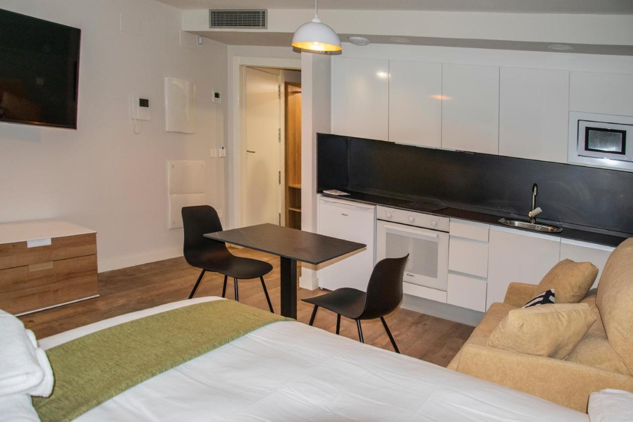 Aparthotel Essenzia De Castilla Aranda de Duero Eksteriør billede